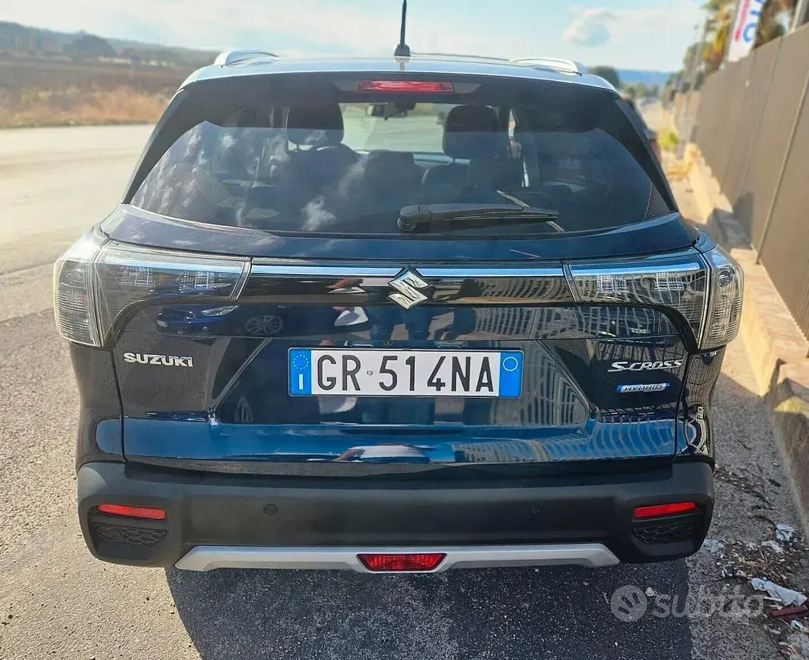 Usata Suzuki SX4 S-Cross 129 CV (94 kW) 2023 Bluazzurro SUV