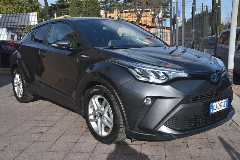 Usata Toyota C-HR 98 CV (72 kW) 2022 Grigio SUV