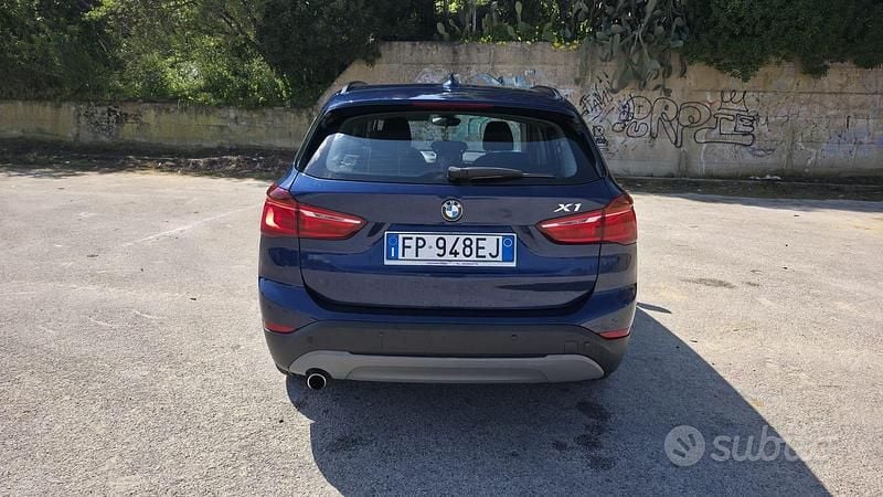Usata BMW X1 Advantage 150 CV (110 kW) 2018 Blu/azzurro SUV