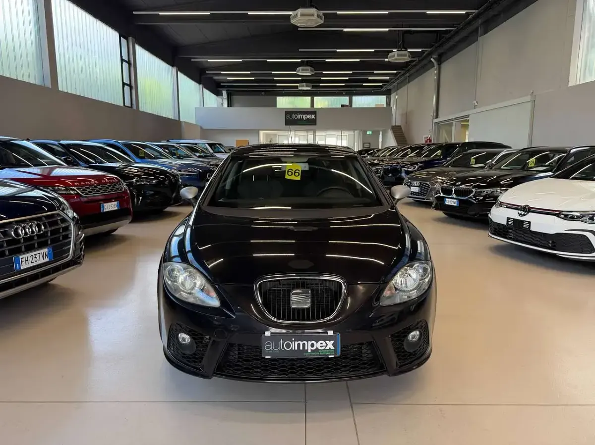 Usata Seat Leon FR 170 CV (125 kW) 2008 Other Utilitaria