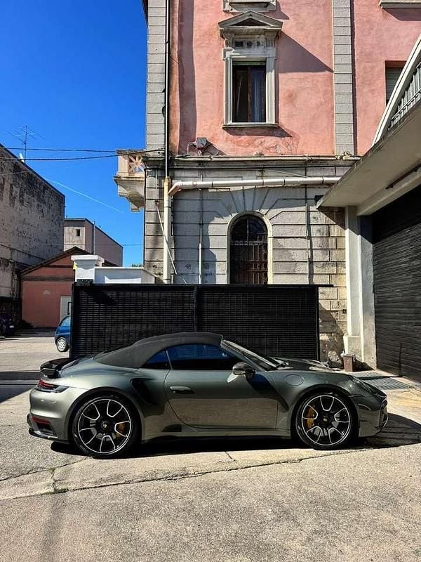 Usata Porsche 911 Turbo S Cabriolet 650 CV (478 kW) 2021 Grigio Cabrio