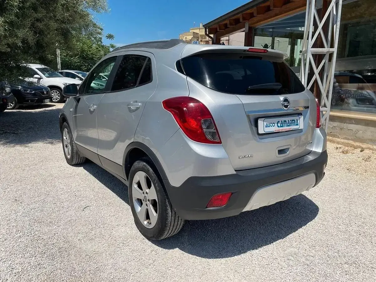Usata Opel Mokka 110 CV (80 kW) 2015 Grigio SUV