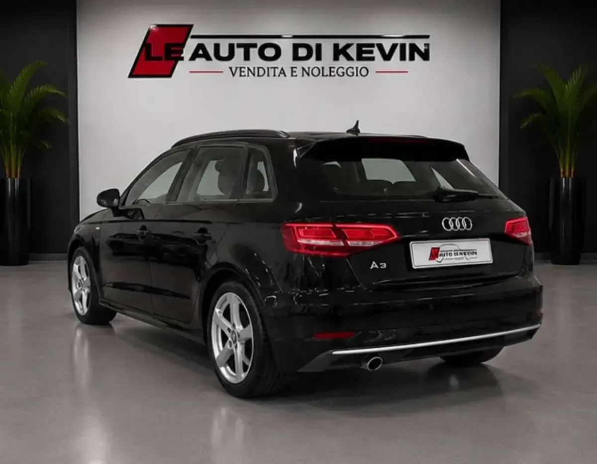 Usata Audi A3 Sport 116 CV (85 kW) 2019 Nero Berlina