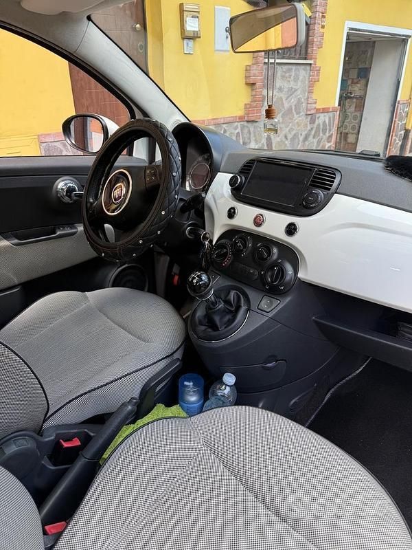 Usata Fiat 500 75 CV (55 kW) 2009 Bianco Utilitaria