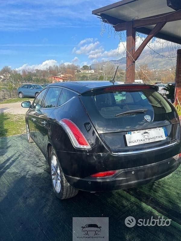 Usata Lancia Delta S 120 CV (88 kW) 2009 Nero Utilitaria