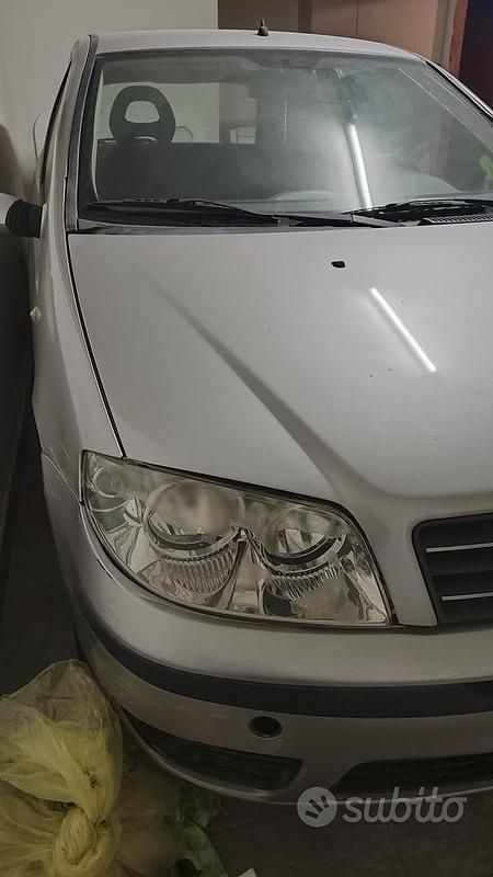 Usata Fiat Punto 2003 Grigio Utilitaria