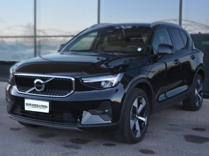 Usata Volvo XC40 Core 163 CV (119 kW) 2025 Nero SUV