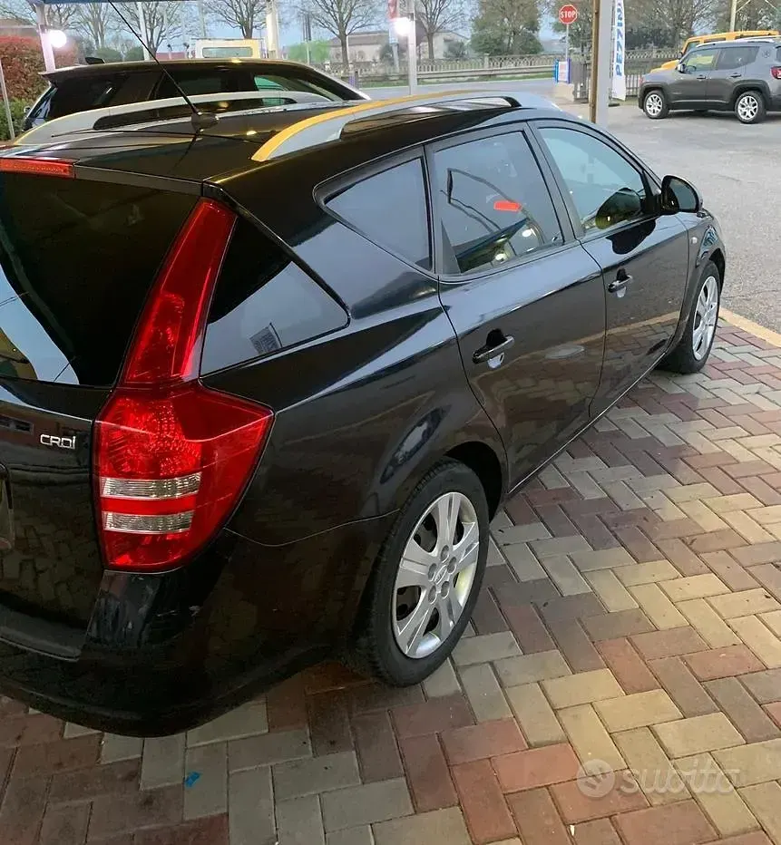 Usata Kia Ceed GT 115 CV (84 kW) 2009 Nero Station wagon