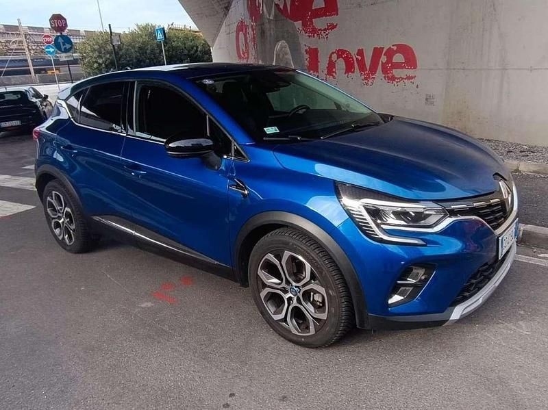 Blu/azzurro Usata 2020 Renault Captur Intens SUV | 15.000 € (Ottimo prezzo) - Immagine 1/4
