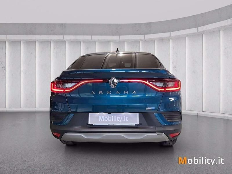 Usata Renault Arkana Intens 145 CV (106 kW) 2022 Blu metallizzato SUV