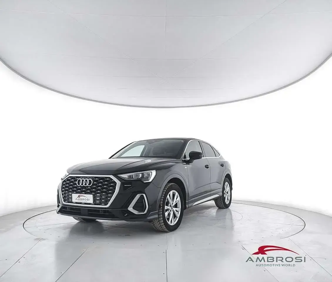 Usata Audi Q3 Sportback S-Line 150 CV (110 kW) 2023 SUV