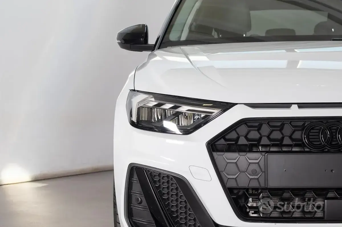 Usata Audi A1 Sportback S-Line 116 CV (85 kW) 2025 Bianco Utilitaria