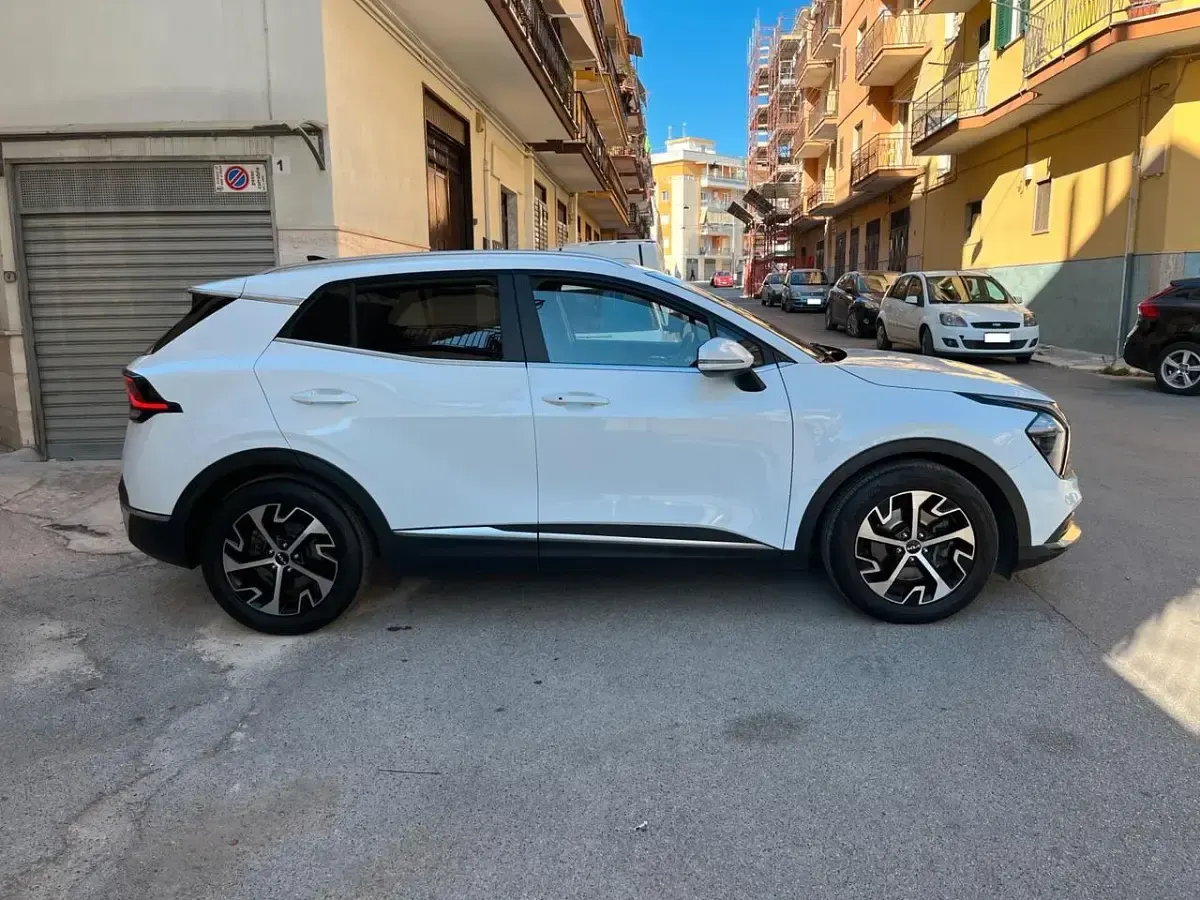 Usata Kia Sportage Style 135 CV (99 kW) 2022 Bianco SUV