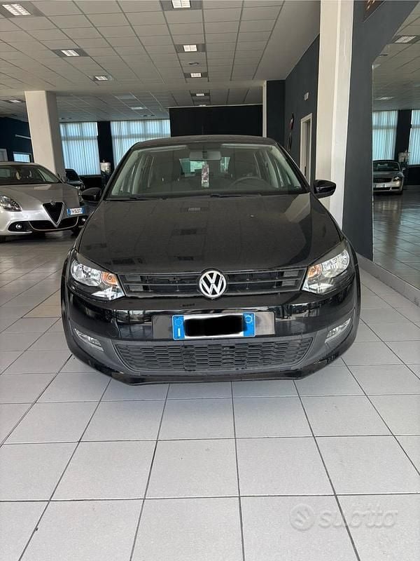 Używany VW Polo Comfortline 75 KM (55 kW) 2013 Czarny Hatchback