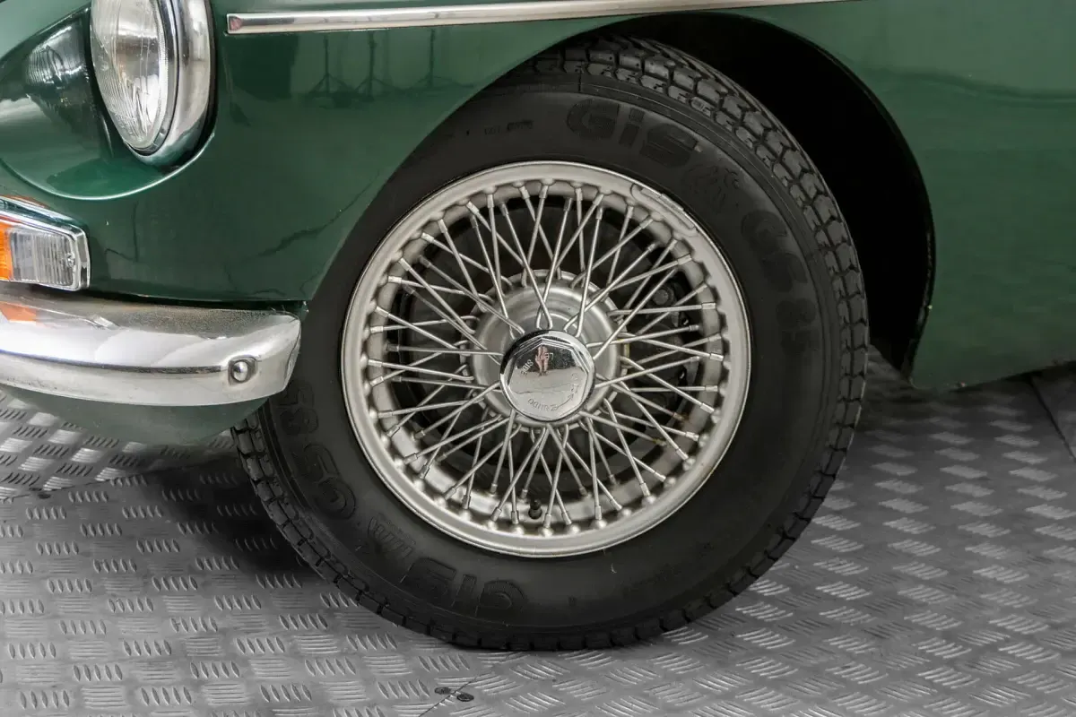 Usata MG B 97 CV (71 kW) 1967 Verde Cabrio