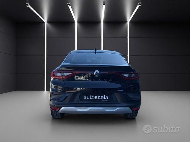 Usata Renault Arkana Intens 145 CV (106 kW) 2021 Nero SUV
