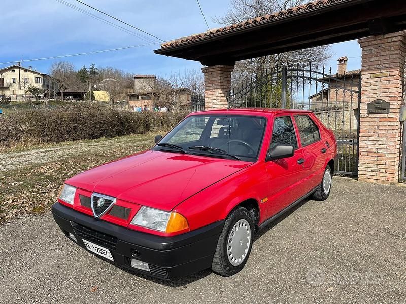 Usata Alfa Romeo 33 90 CV (66 kW) 1990 Rosso Berlina