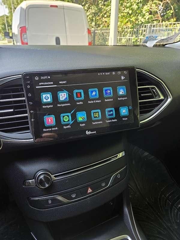Usata Peugeot 308 Allure 116 CV (85 kW) 2014 Berlina
