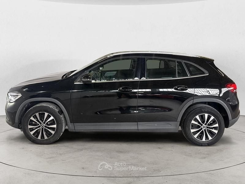 Usata Mercedes GLA250 Business 218 CV (160 kW) 2022 Nero SUV