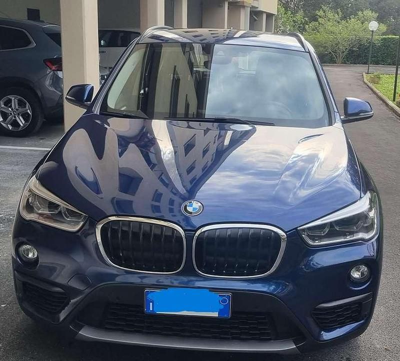 Usata BMW X1 150 CV (110 kW) 2019 Grigio SUV