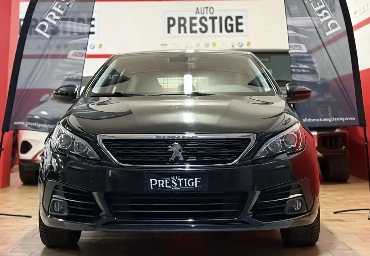 Usata Peugeot 308 SW Style 131 CV (96 kW) 2018 Nero Station wagon