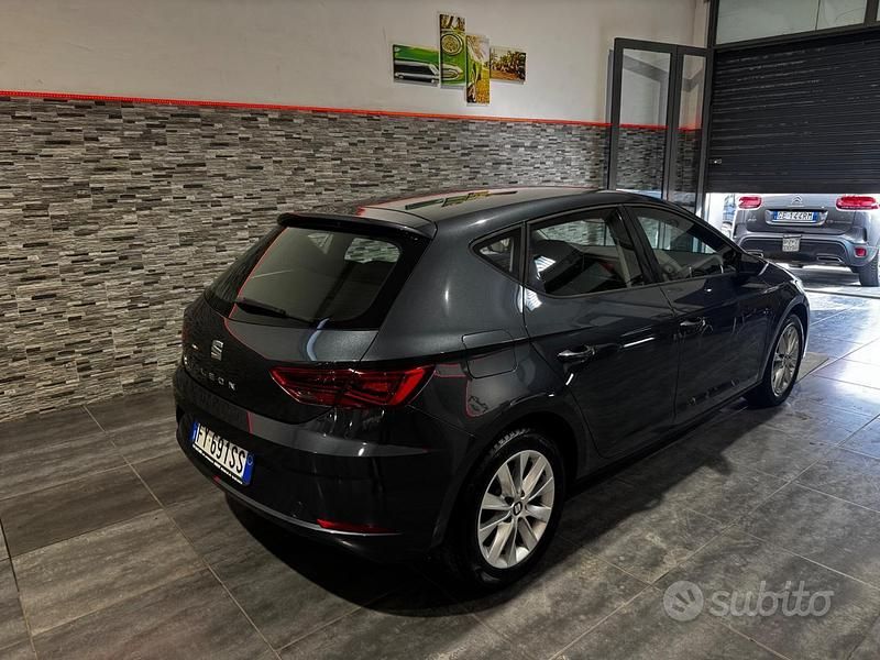 Occasion Seat Leon ST Style 115 PK (84 kW) 2019 Grijs Stationwagen