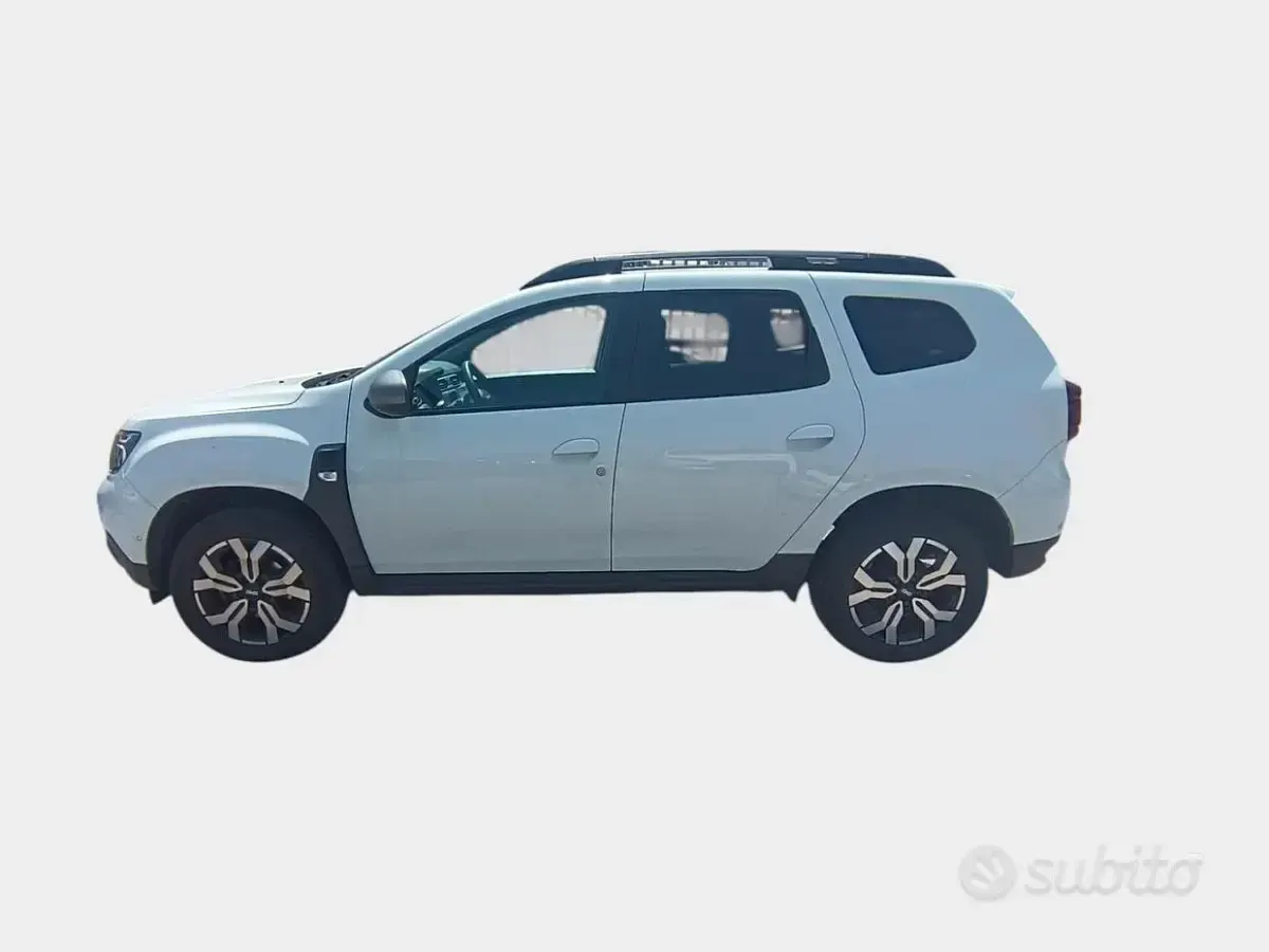 Usata Dacia Duster Journey 101 CV (74 kW) 2024 Bianco SUV