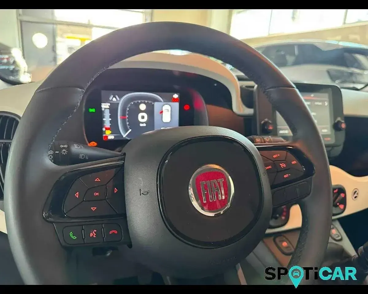 Usata Fiat Panda Cross Cross 70 CV (51 kW) 2025 Bianco Utilitaria