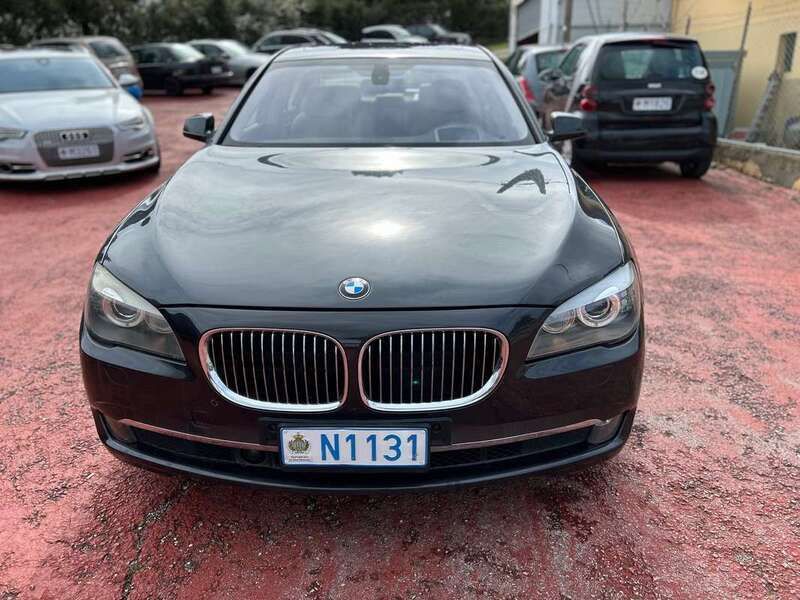 Usata BMW 730 Comfort Edition 245 CV (180 kW) 2009 Nero Berlina
