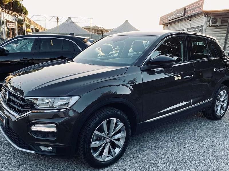 Nero Usata 2019 VW T-Roc Advance SUV | 18.950 € (Super prezzo) - Immagine 1/4