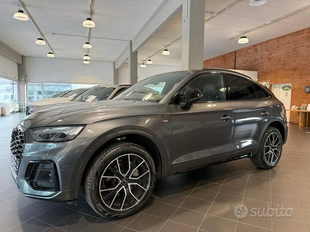 Usata Audi Q5 S-Line 204 CV (150 kW) 2025 Grigio SUV