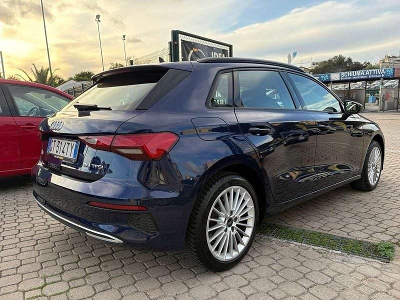 Usata Audi A3 e-tron Advanced 110 CV (80 kW) 2024 Blu/azzurro Utilitaria