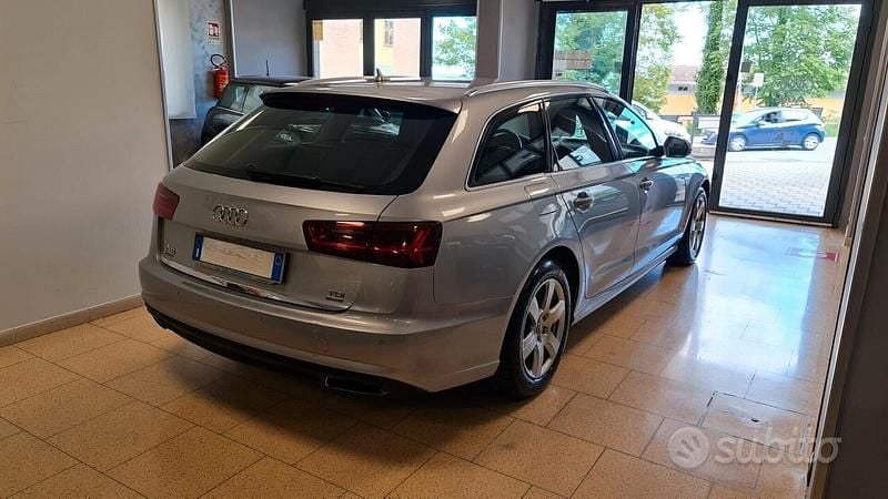 Usado Audi A6 Business Plus 190 CV (139 kW) 2016 Gris Familiar
