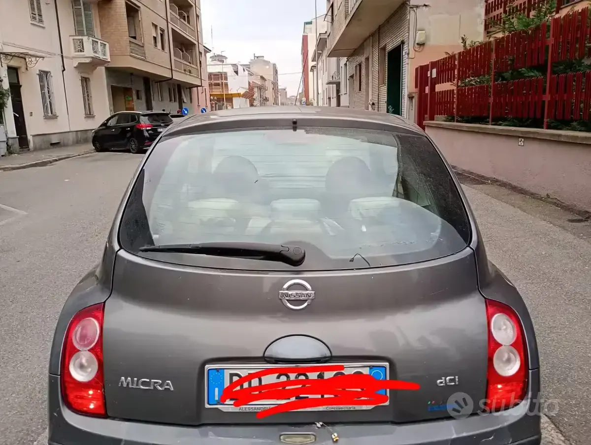 Usata Nissan Micra 54 CV (39 kW) 2006 Berlina
