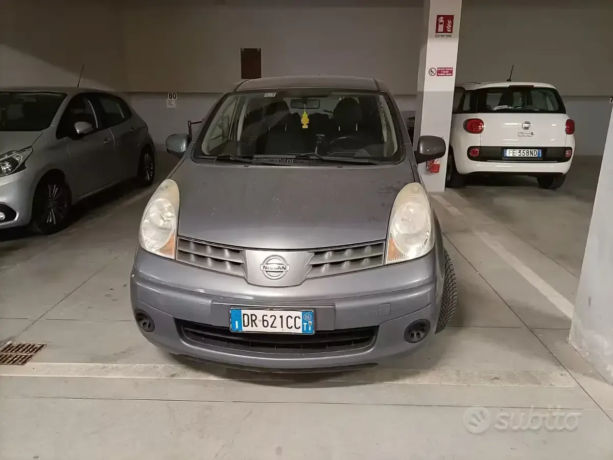 Usata Nissan Note 88 CV (64 kW) 2008 Grigio Utilitaria