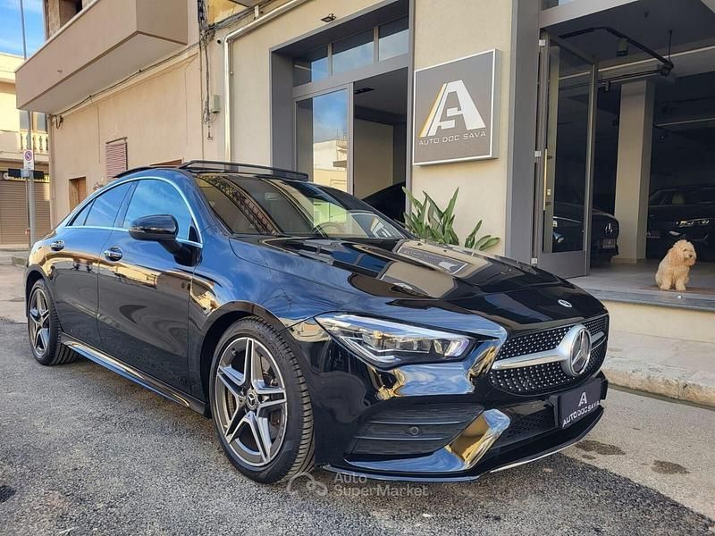 Usata Mercedes CLA200 Premium 150 CV (110 kW) 2023 Nero Berlina