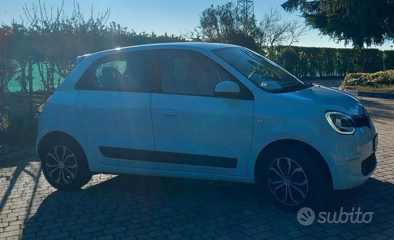 Usata Renault Twingo 60 kW (82 CV) 2021 Utilitaria
