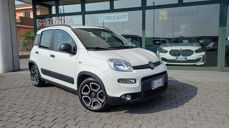 Bianco Usata 2022 Fiat Panda City Life Due volumi | 12.500 € (Cara) - Immagine 1/4