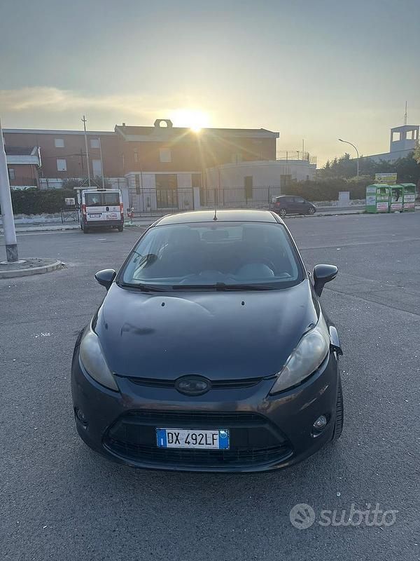 Usata Ford Fiesta 68 CV (50 kW) 2009 Utilitaria