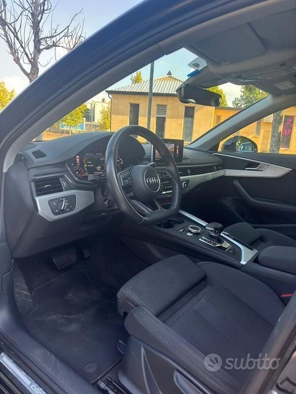 Usata Audi A4 Allroad Business 190 CV (139 kW) 2018 Nero Station wagon