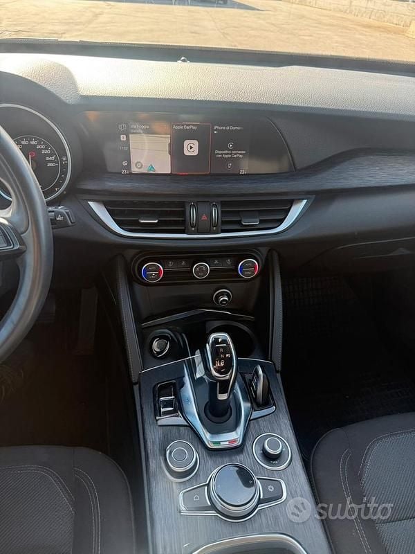 Usata Alfa Romeo Stelvio 160 CV (117 kW) 2020 SUV