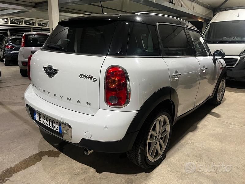 Usata Mini Countryman 112 CV (82 kW) 2015 Bianco SUV