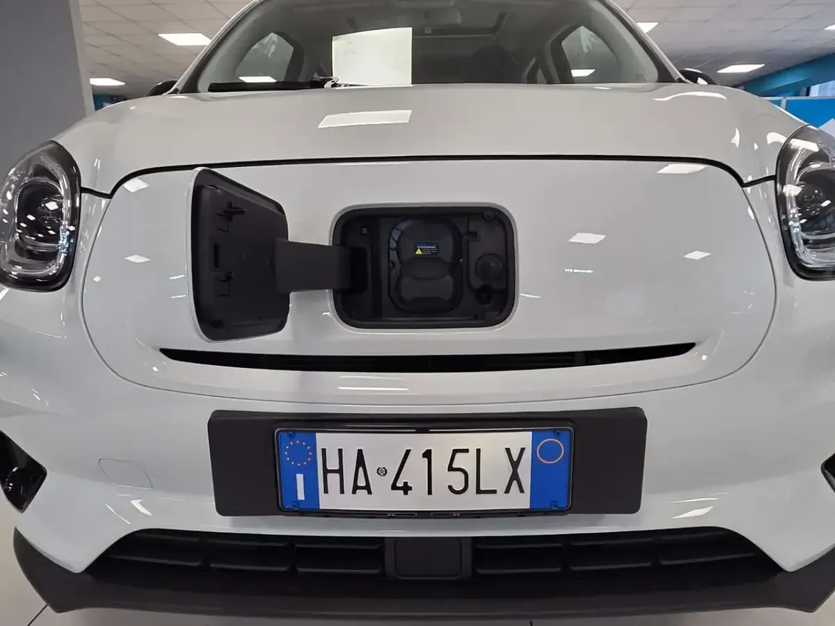 Nuova Leapmotor T03 36 kW (50 CV) 2025 Gray Utilitaria