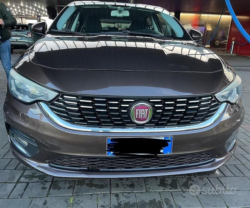 Usata 2016 Fiat Tipo Tre volumi | 4500 € (Super prezzo) - Immagine 1/4