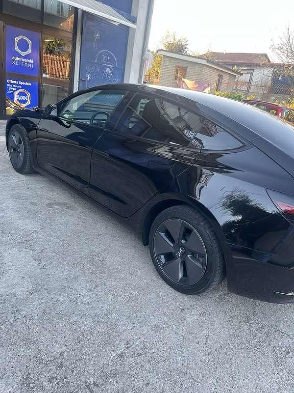 Usata Tesla Model 3 Standard Range 88 kW (120 CV) 2023 Berlina