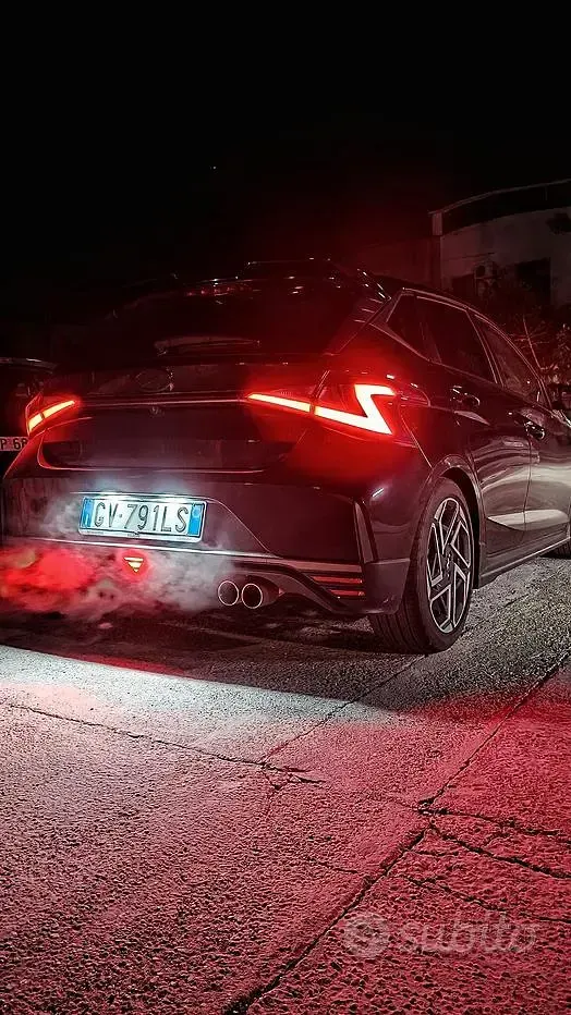 Usata Hyundai i20 N Line 100 CV (73 kW) 2024 Nero Utilitaria