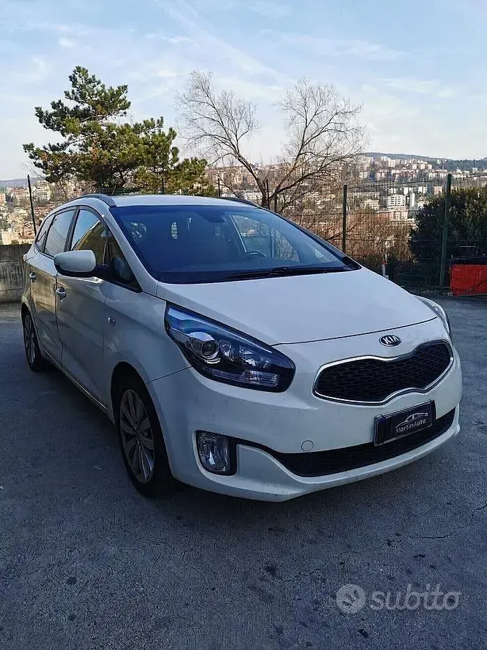Usata Kia Carens 115 CV (84 kW) 2016 Bianco Monovolume