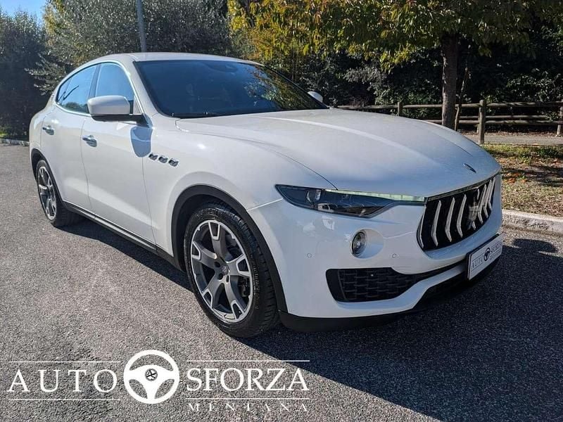 Usata Maserati Levante 349 CV (256 kW) 2019 Bianco SUV