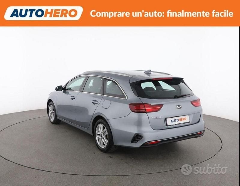 Usata Kia Ceed 115 CV (84 kW) 2019 Grigio Utilitaria