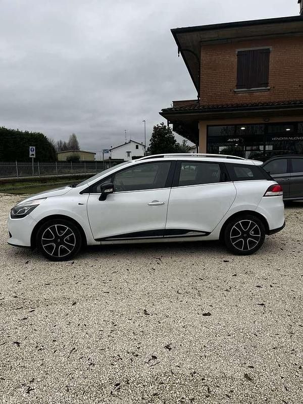 Usata Renault Clio GrandTour 88 CV (64 kW) 2016 Bianco Station wagon